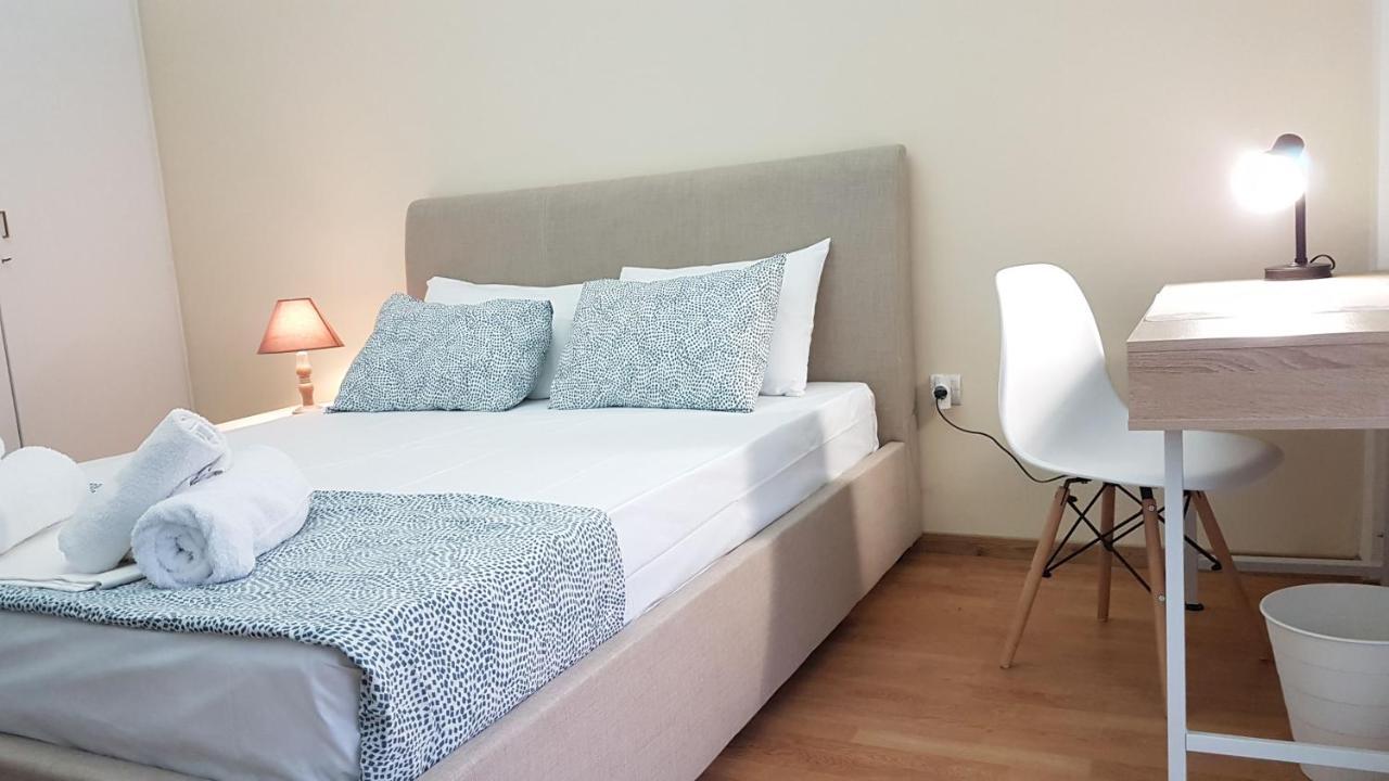 Apricot Apartment - Athens Center, 6 Bd, 2.5 Bath Exterior foto
