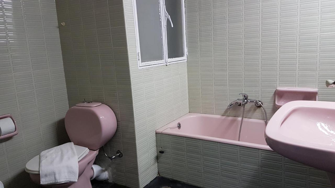 Apricot Apartment - Athens Center, 6 Bd, 2.5 Bath Exterior foto